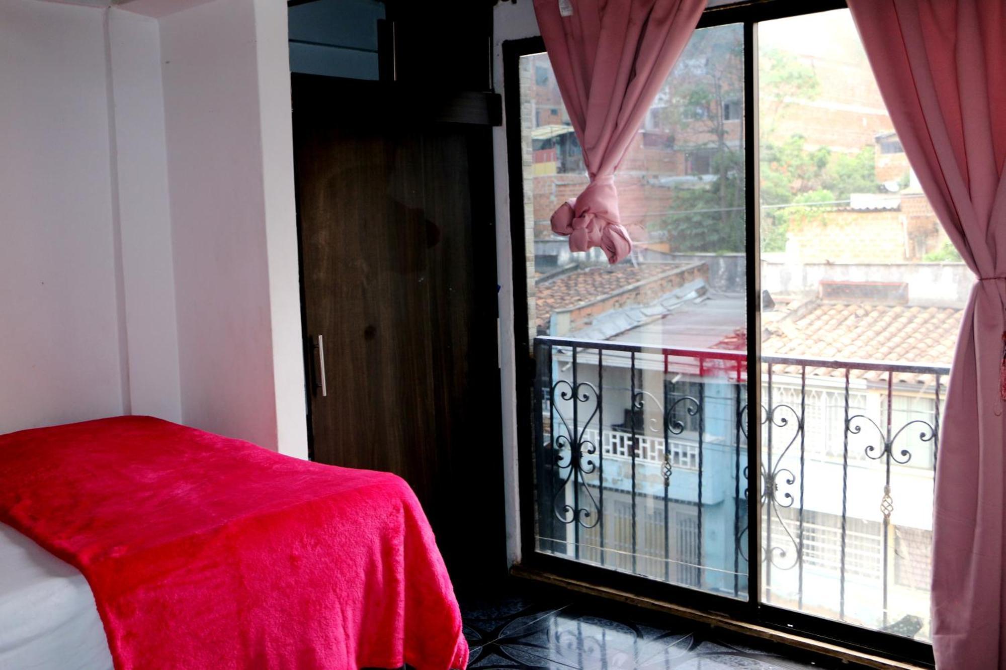 Aparta Torre De Prado 401 Apartment Medellin